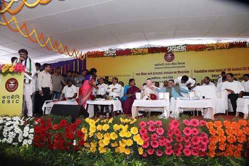 प्रेस प्रकाशनी दिनांक 26.02.2020 को काकीनाडा, आंध्र प्रदेश में 100 बिस्‍तरों वाले क.रा.बी. निगम अस्‍पताल का शिलान्‍यास